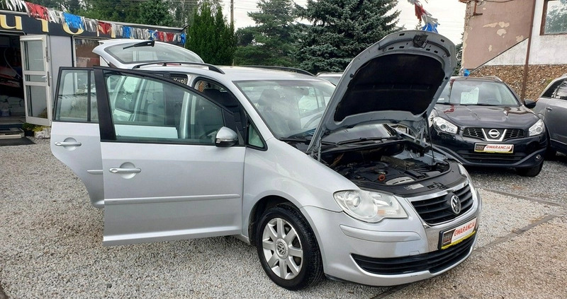 Volkswagen Touran cena 12900 przebieg: 274000, rok produkcji 2010 z Prudnik małe 529